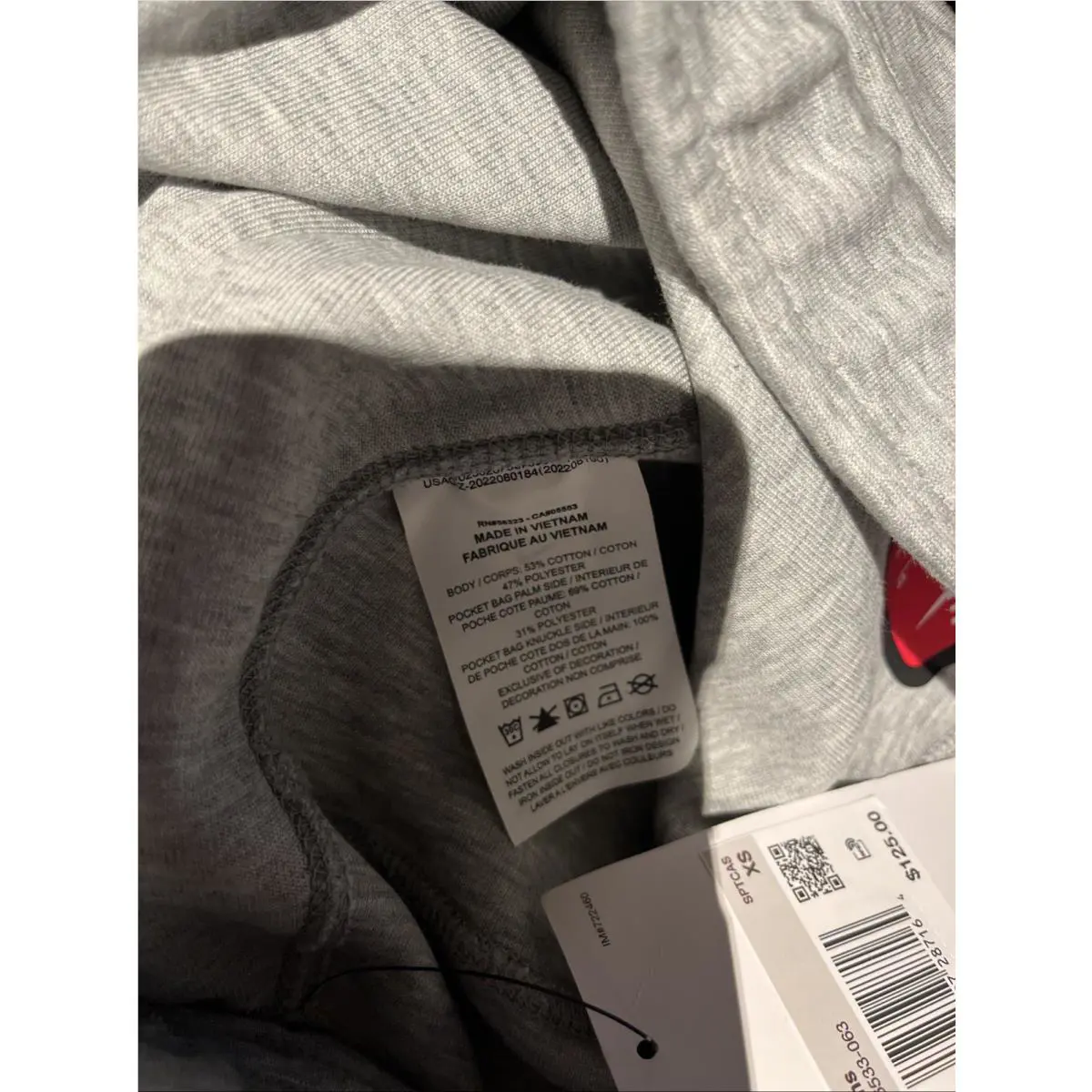 Nike clothing - Gray (UPC: 0197597287164) 5