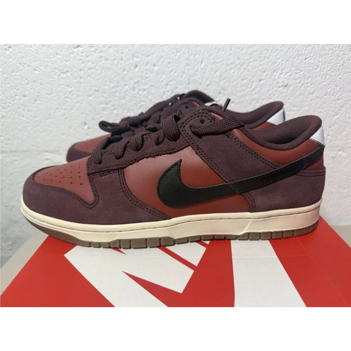 Nike shoes - Nike Dunks - Dunks - IB6399-600 - Brown 3