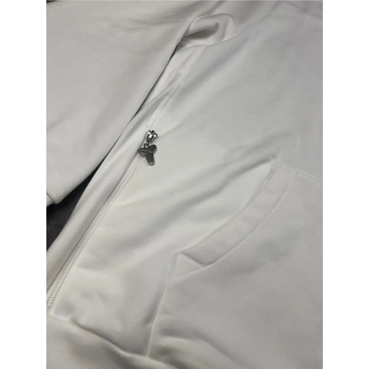 Nike clothing - White 3