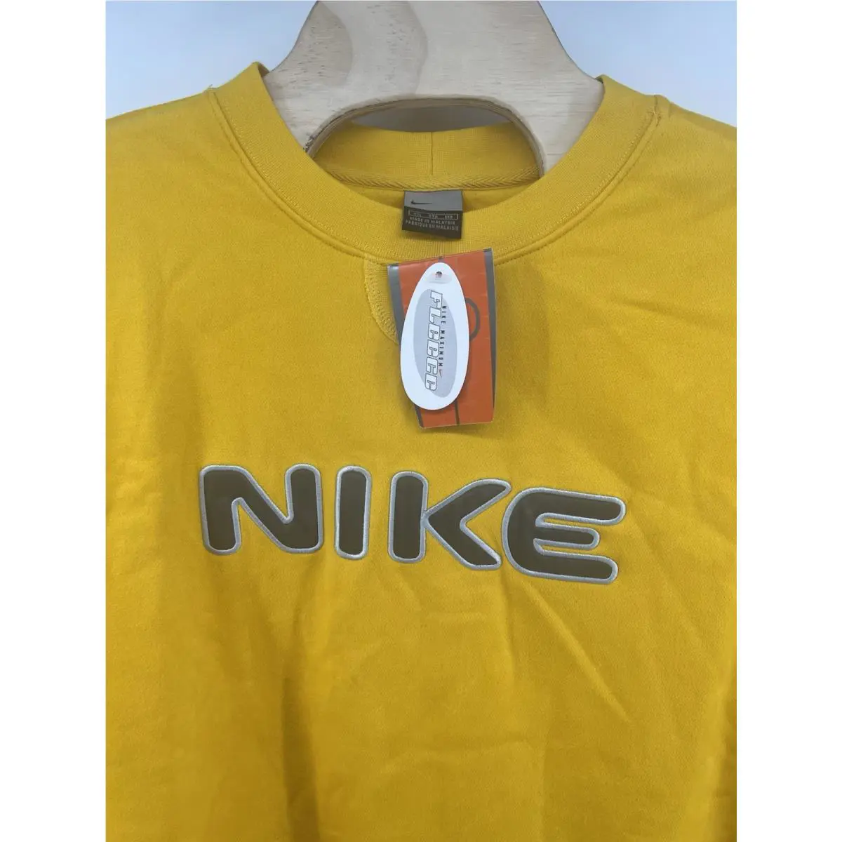 Nike clothing - Yellow 0