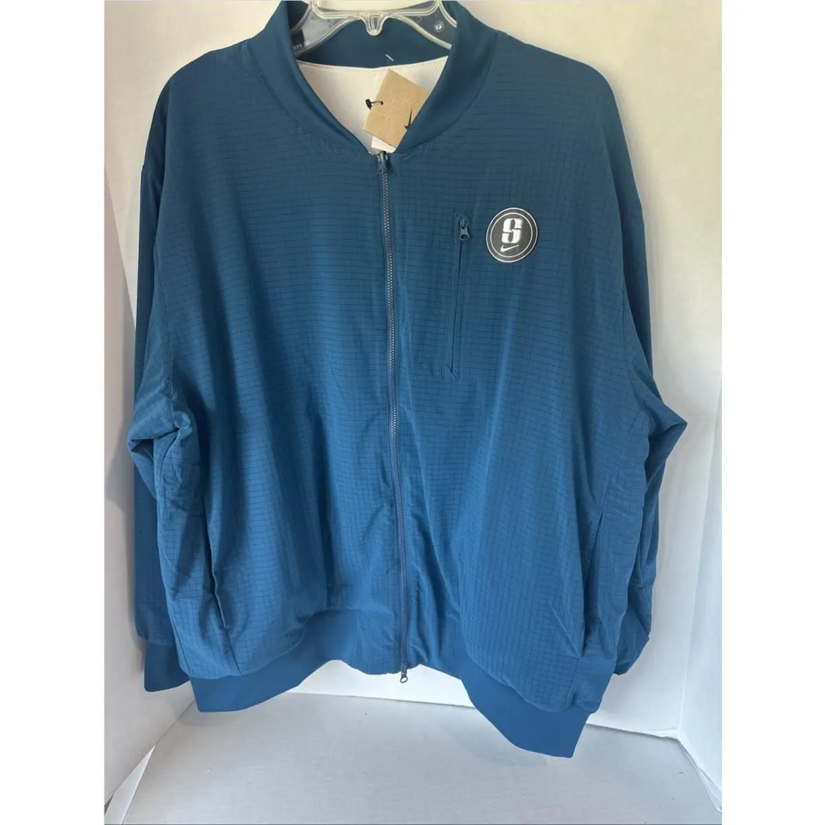 Nike clothing - Nike Unisex Sabrina Ionescu Reversible Basketball Jacket - FV3164-477 - Blue (UPC: 197599207009) 8