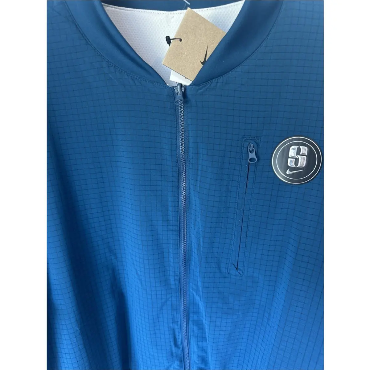 Nike clothing - Nike Unisex Sabrina Ionescu Reversible Basketball Jacket - FV3164-477 - Blue (UPC: 197599207009) 9