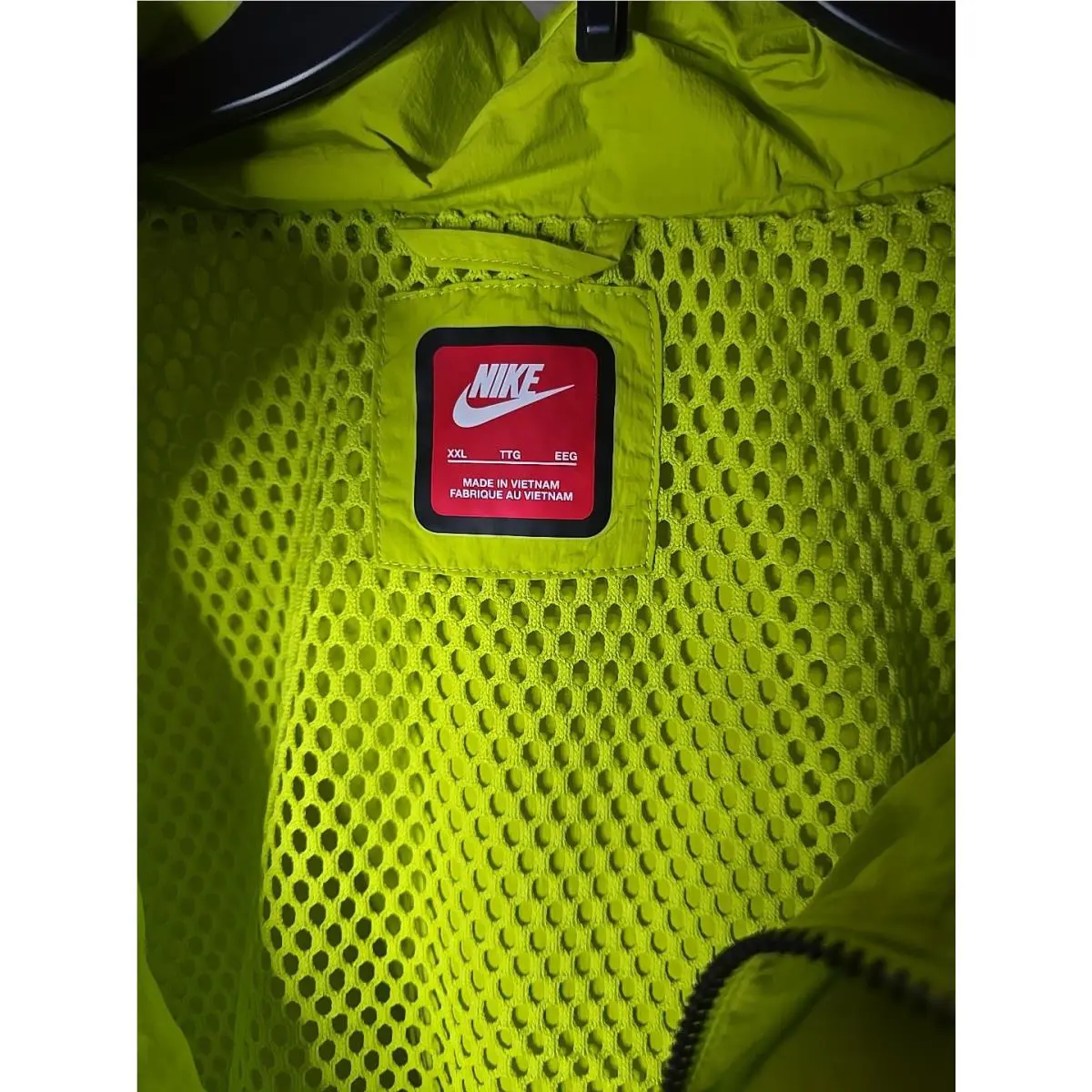 Nike clothing - Nike Tech - Tech - Green (UPC: 197597283708) 4