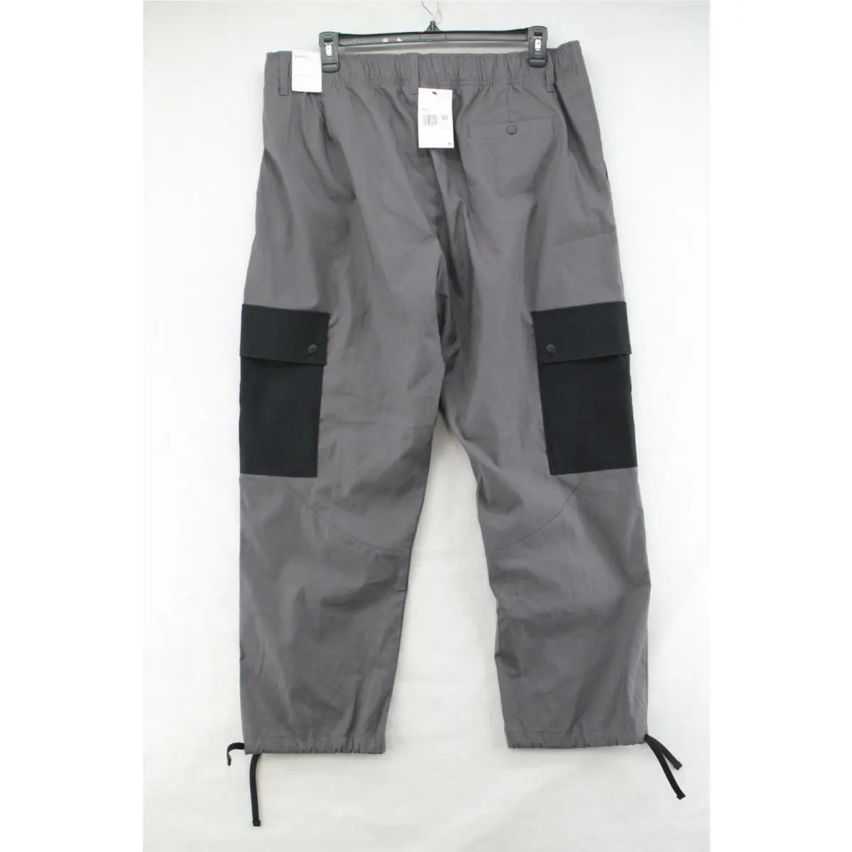 Nike clothing - Gray (UPC: 195239803208) 4