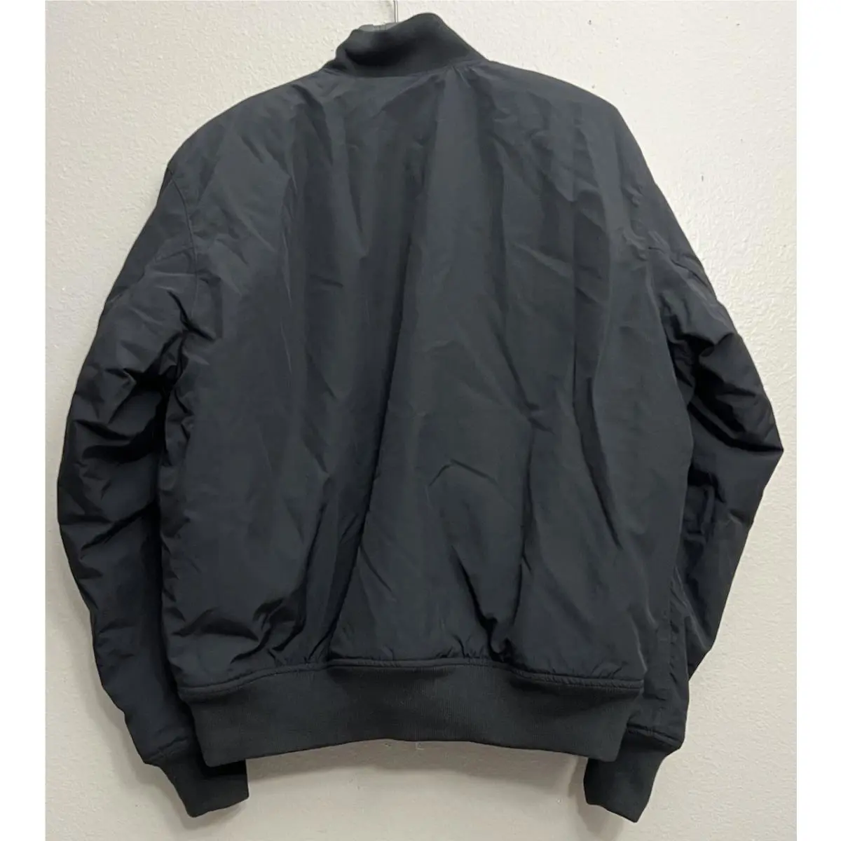 Nike clothing - Nike Air Jordan Renegade Bomber Jacket - FV7267-010 - Black (UPC: 197596471526) 4