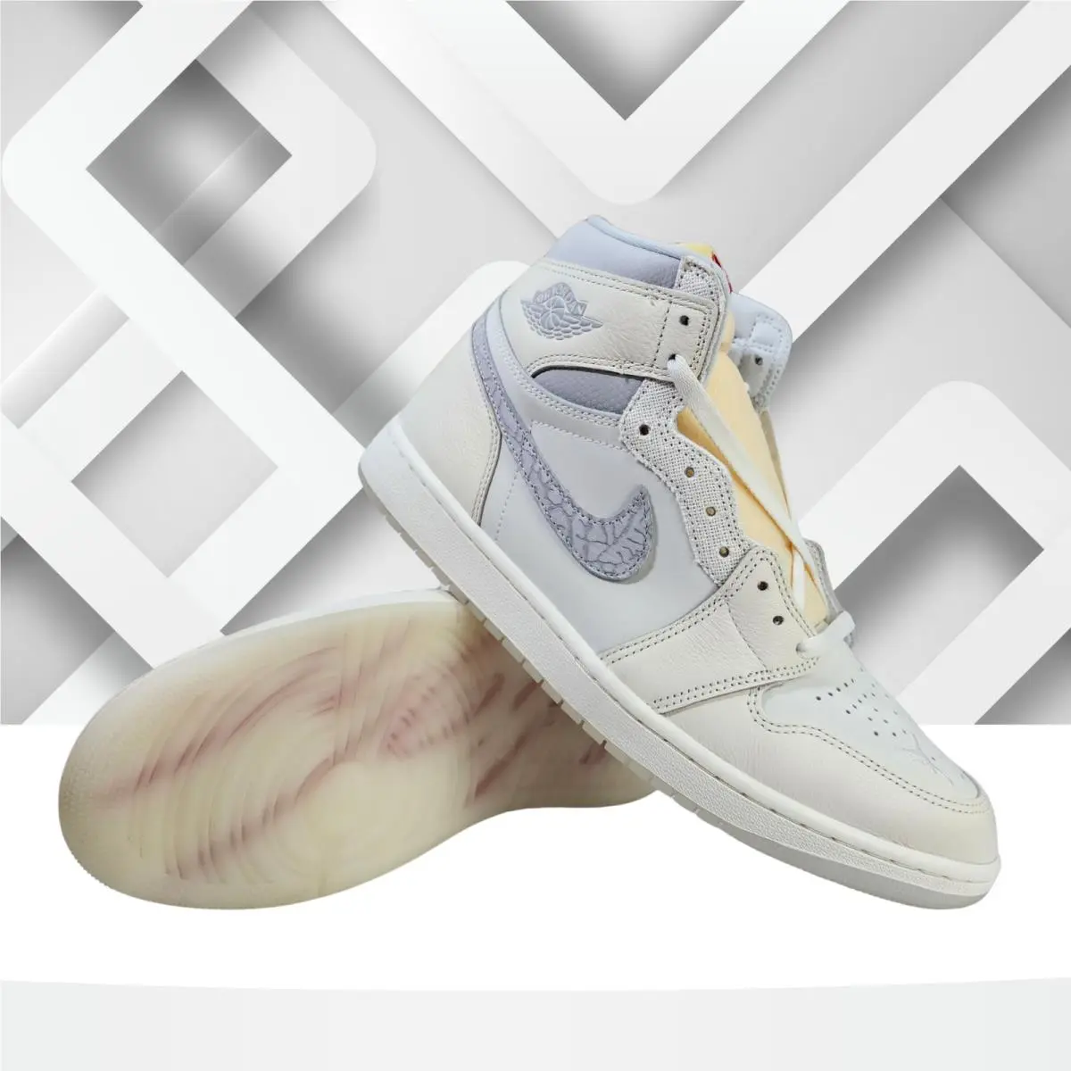 Nike Air Jordan 1 Retro High OG Sail Pale Ivory Red IH4363-100 Men’s Size 11.5