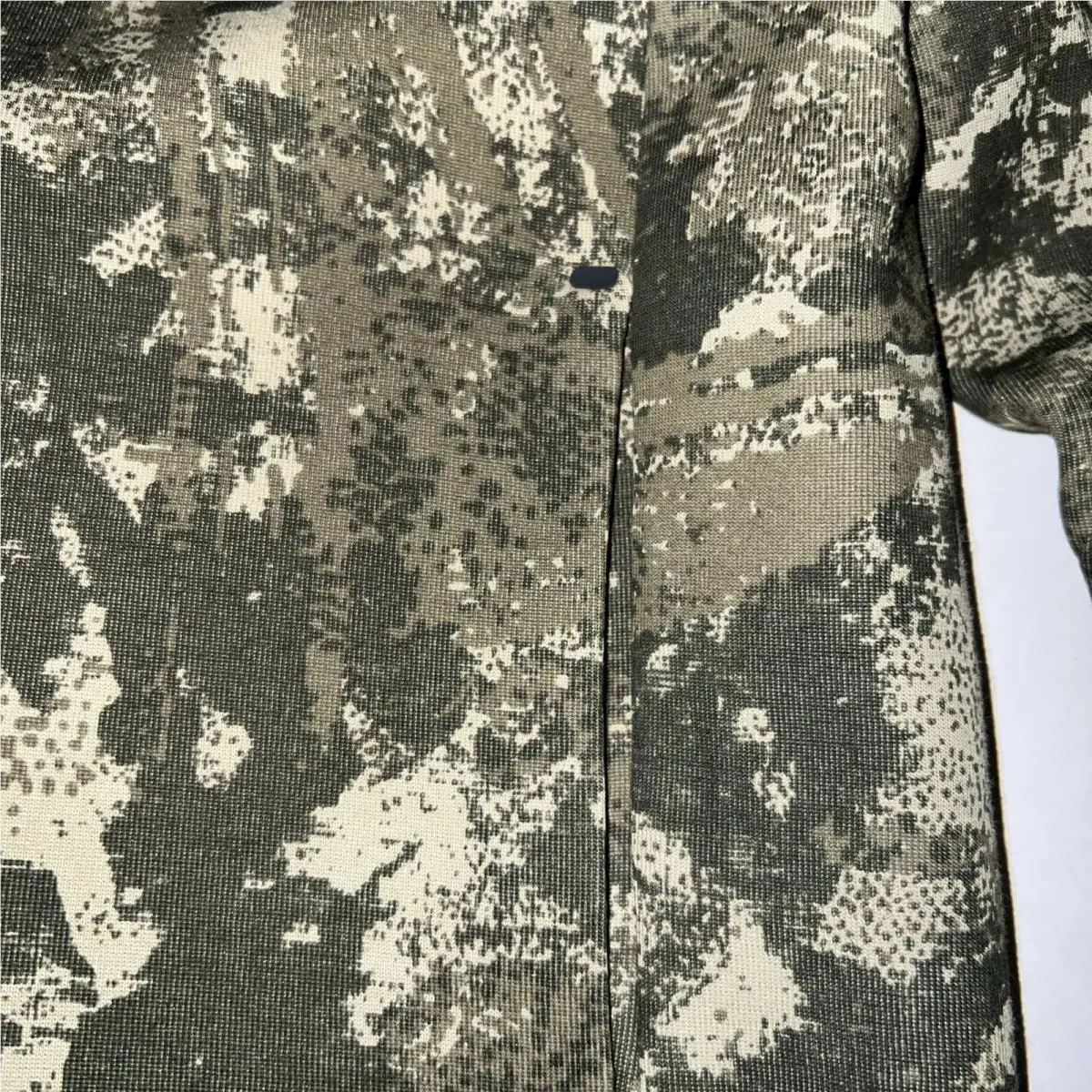 Nike clothing - Green (UPC: 197602907278) 2