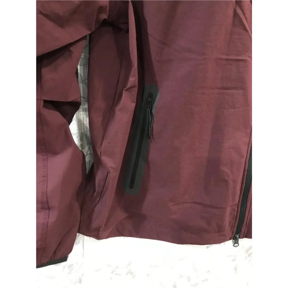 Nike clothing - Burgundy Crush (UPC: 197859973309) 2