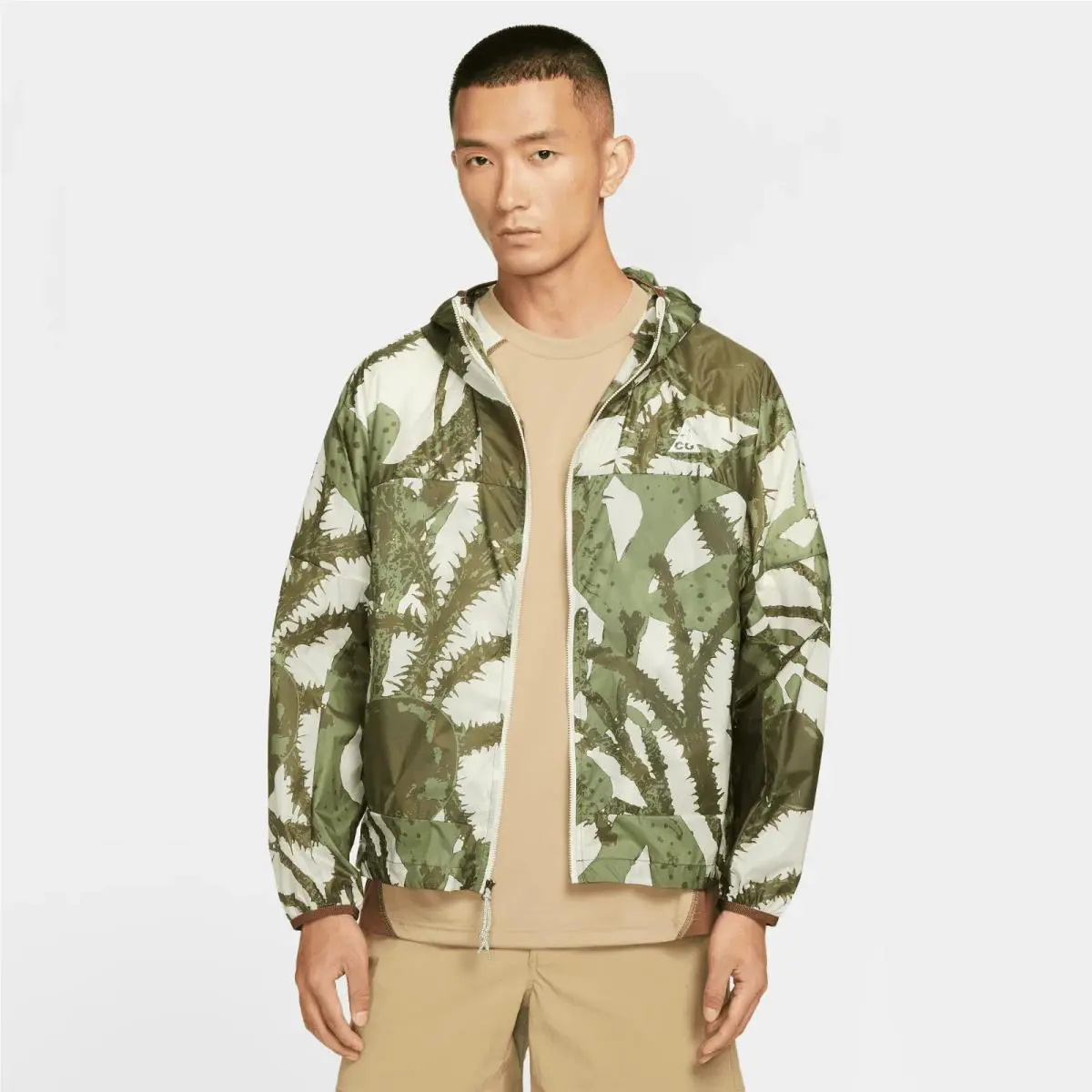 Nike clothing - Nike ACG Windproof Jacket - ACG Windproof Jacket - IH3580-229 - Green 0
