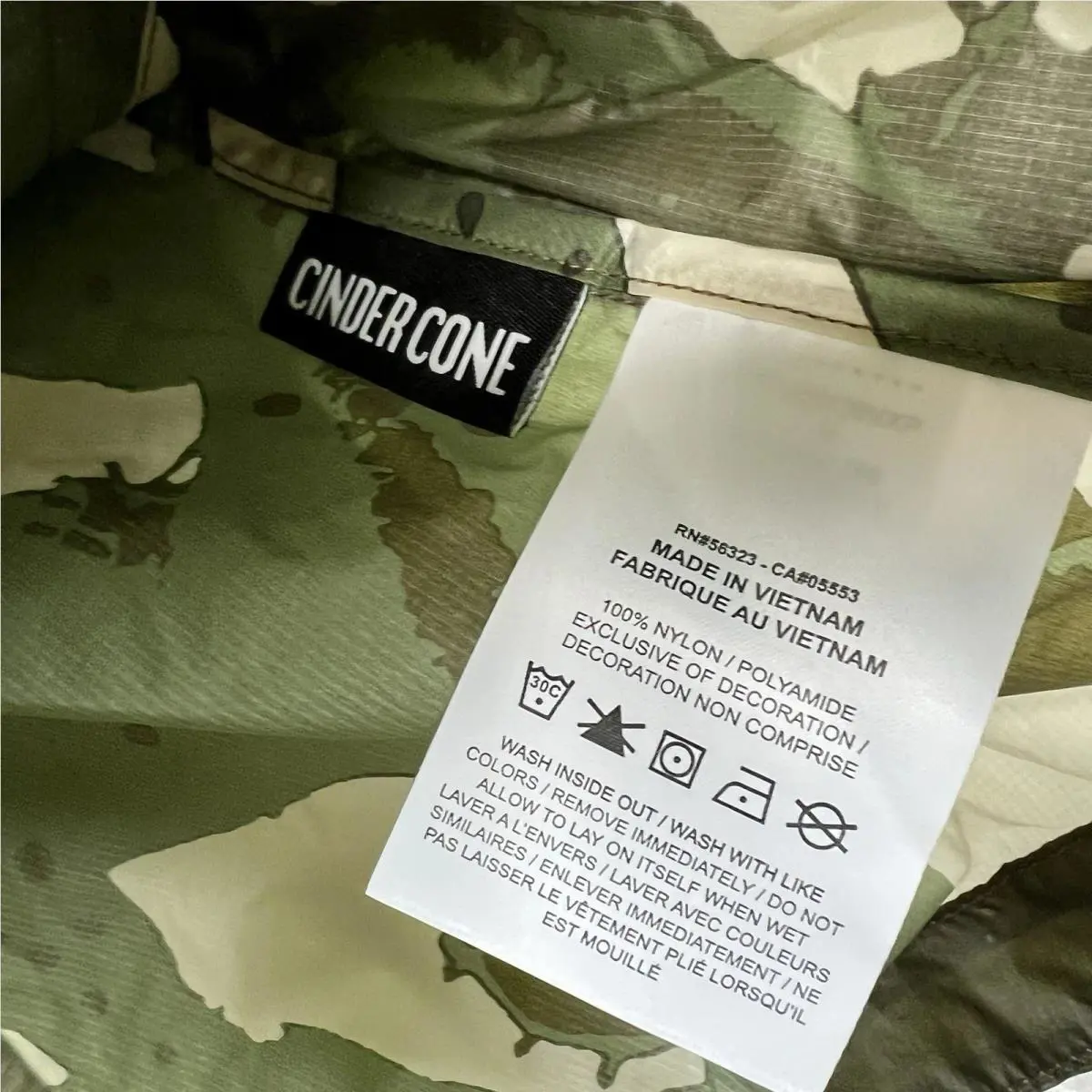 Nike clothing - Nike ACG Windproof Jacket - ACG Windproof Jacket - IH3580-229 - Green 17