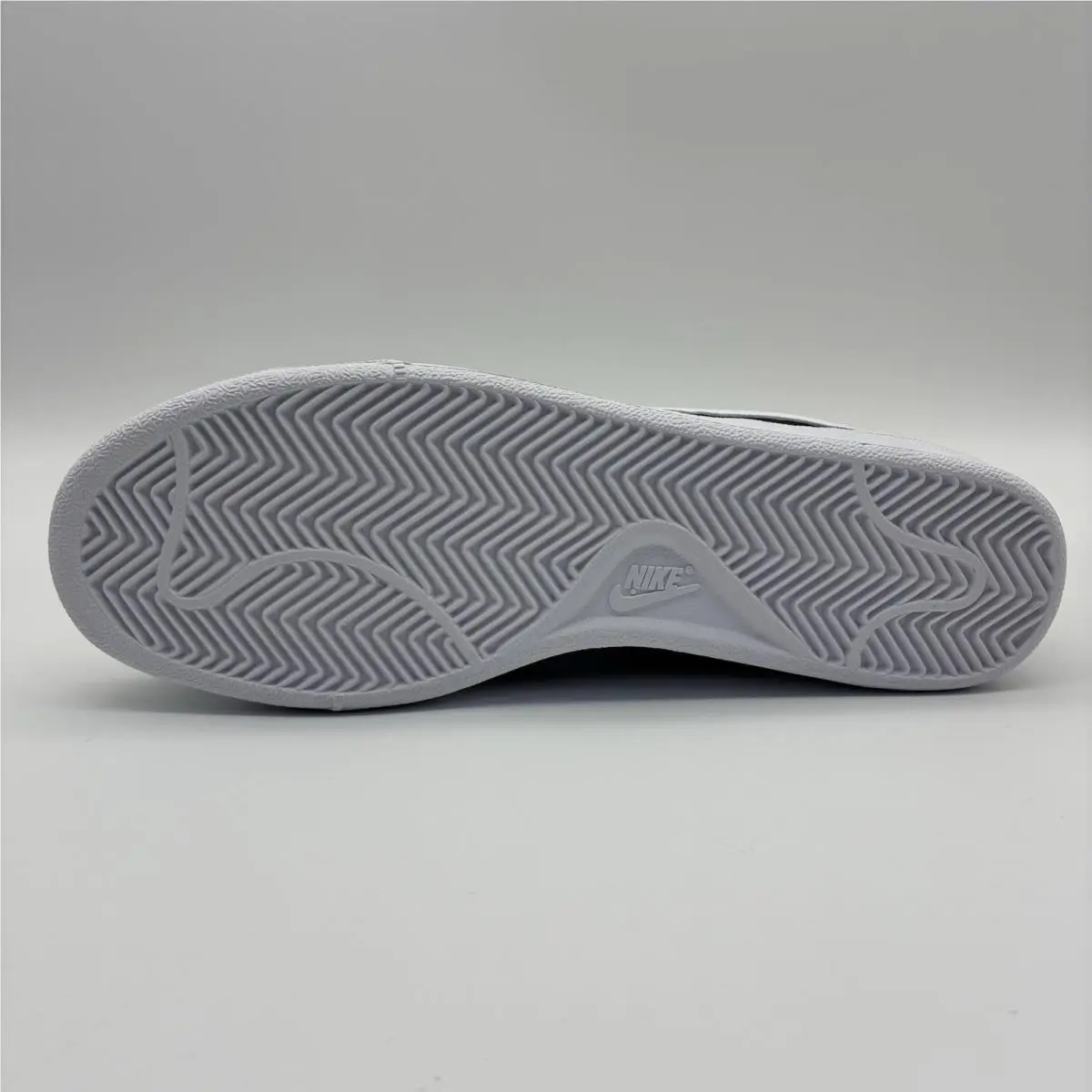 Nike shoes - Nike Court Royale - Court Royale - 749747-010 - Black (UPC: 0888409940277) 5