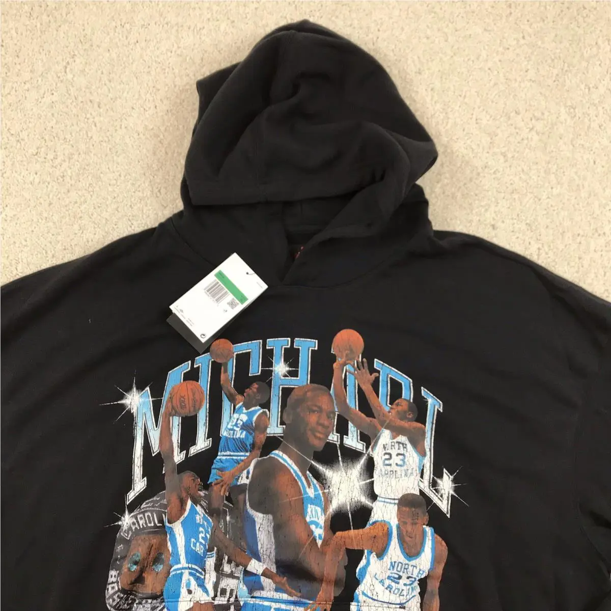 Nike clothing - Black (UPC: 198480413516) 0