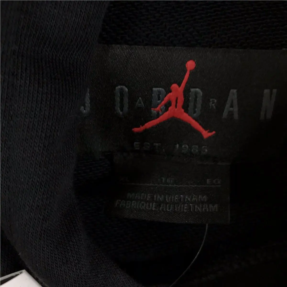 Nike clothing - Black (UPC: 198480413516) 2
