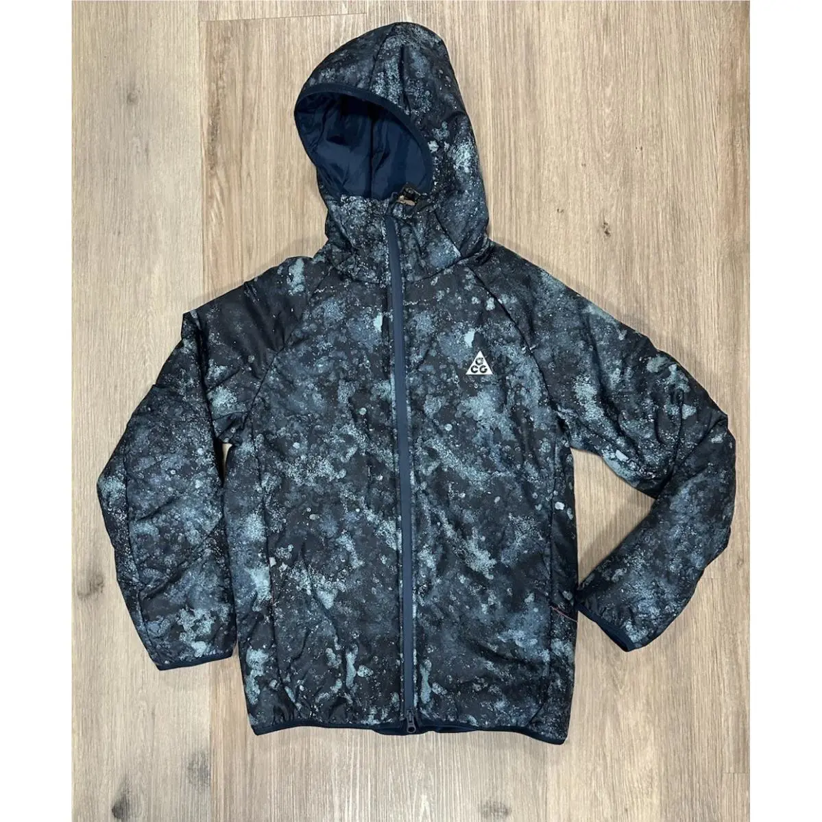 Nike clothing - Blue (UPC: 197596225846) 0