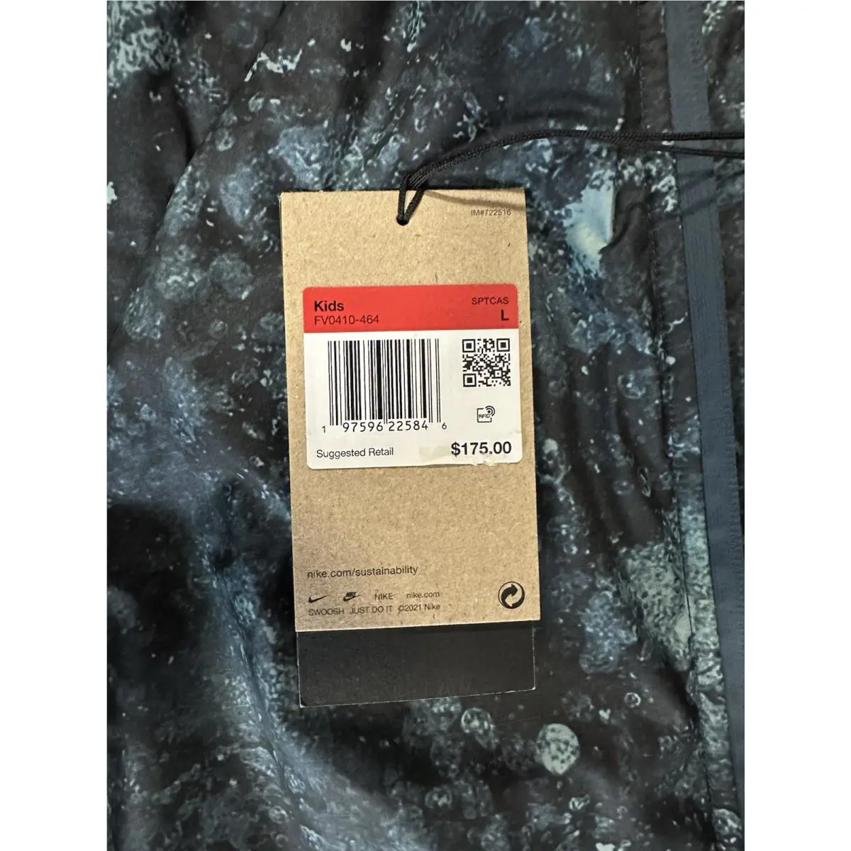 Nike clothing - Blue (UPC: 197596225846) 5