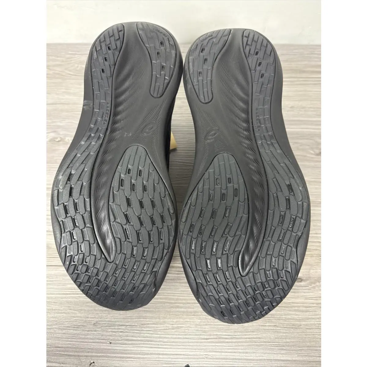 Asics shoes - ASICS Gel Nimbus 26 - Gel Nimbus - 1011B794-002 - Triple Black (UPC: 0197298185790) 8