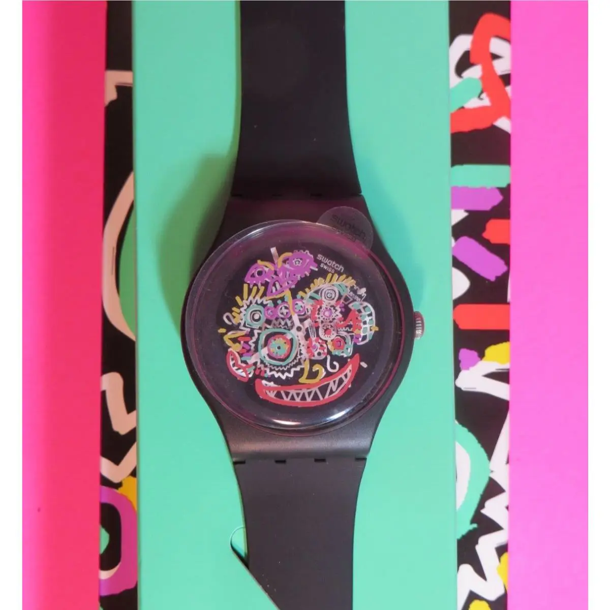 2013 41mm Swiss Quartz Swatch Watch SUOZ167 Goto Design Wild Face
