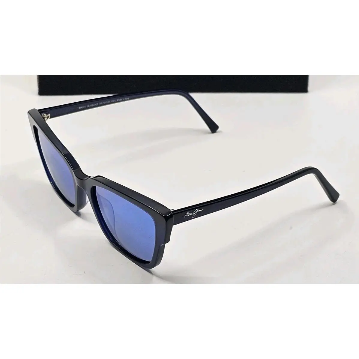 Maui Jim Kou MJ 884-03 Clear Crystal Blue Hawaii Polarized Sunglasses 55 19 143