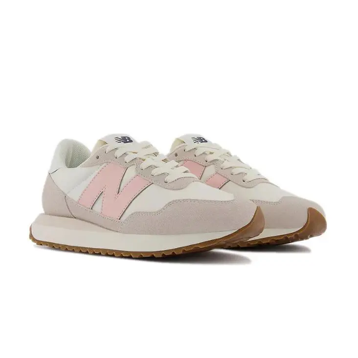 New Balance shoes - Sea Salt/Pink Haze 5