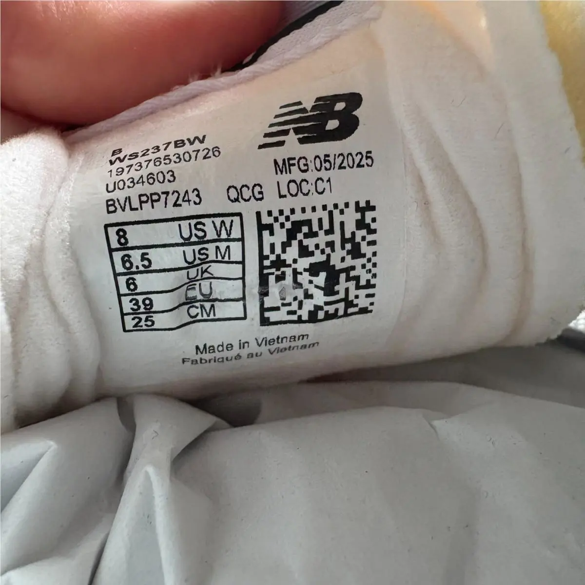 New Balance shoes - New Balance 237 - WS237BW - White 11