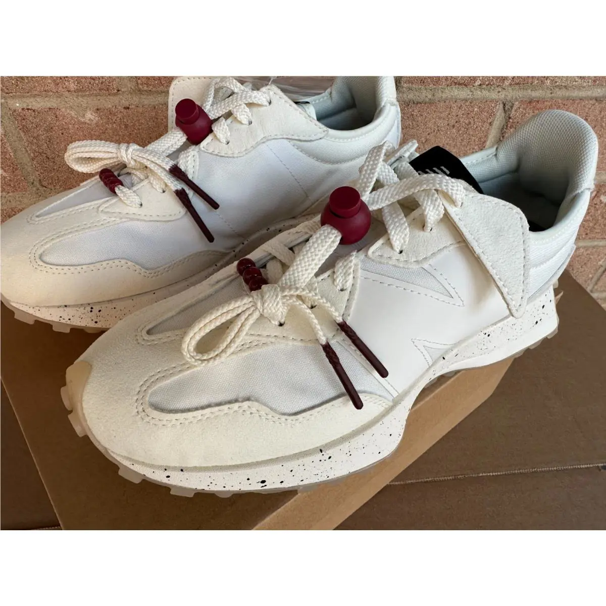 New Balance shoes - New Balance 327 - Snow White/Rumba Red 3