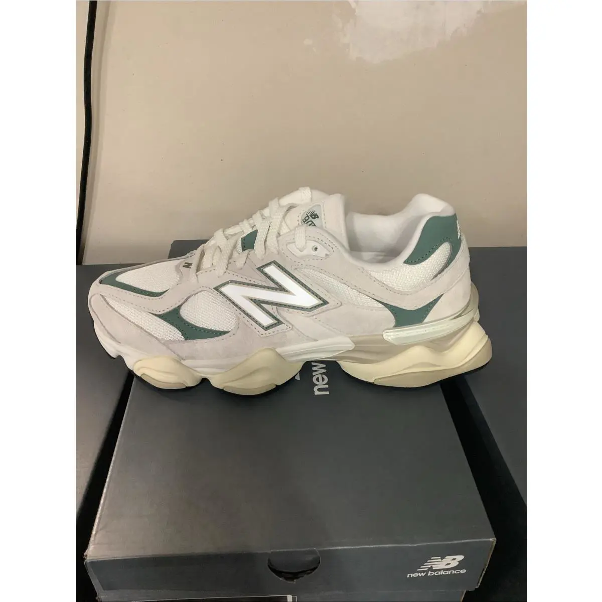 New Balance shoes - U9060EEL - U9060EEL - Beige 0