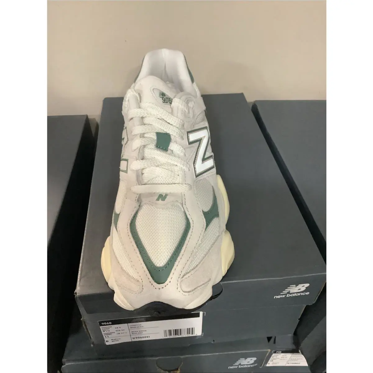 New Balance shoes - U9060EEL - U9060EEL - Beige 1