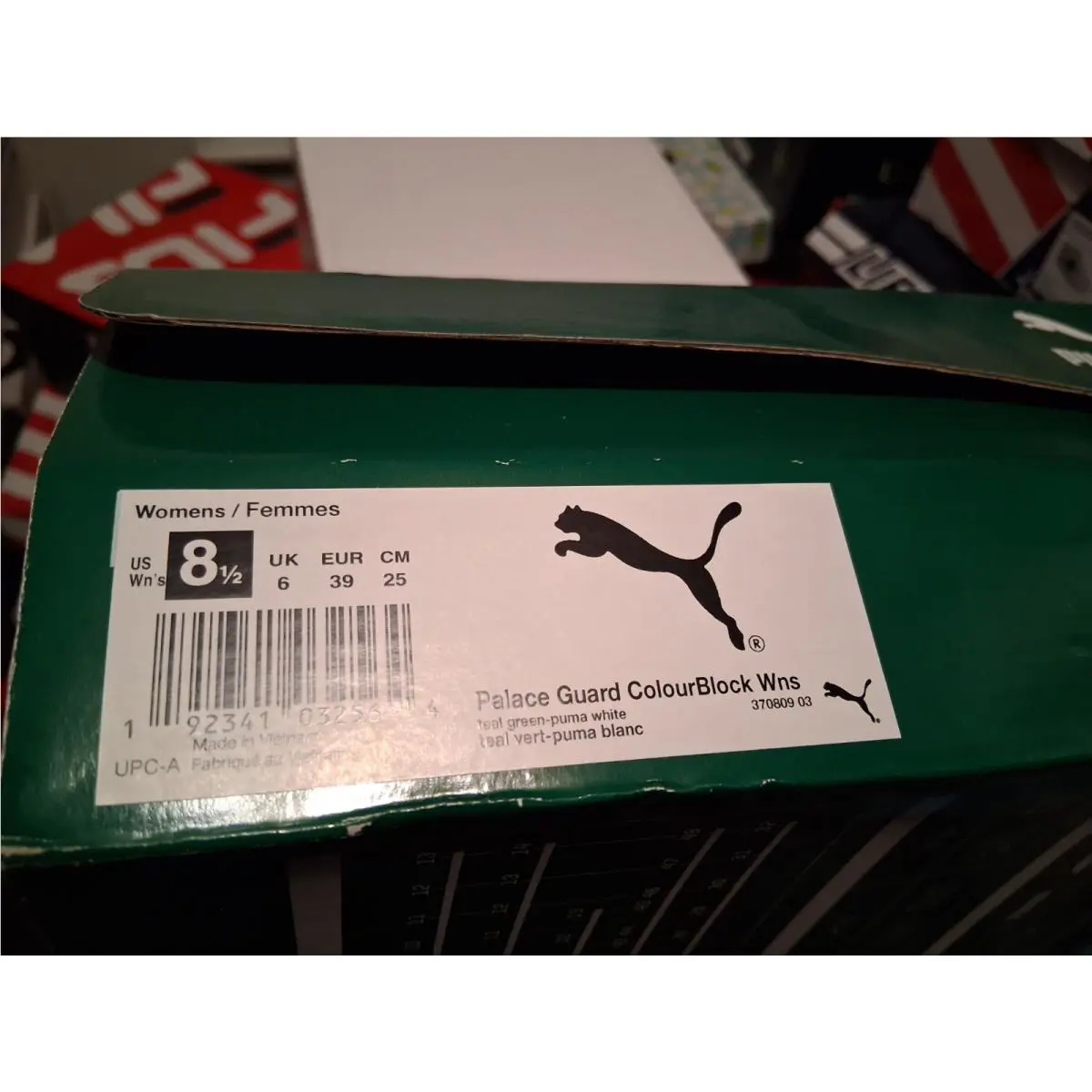 Puma shoes - Green and White 0