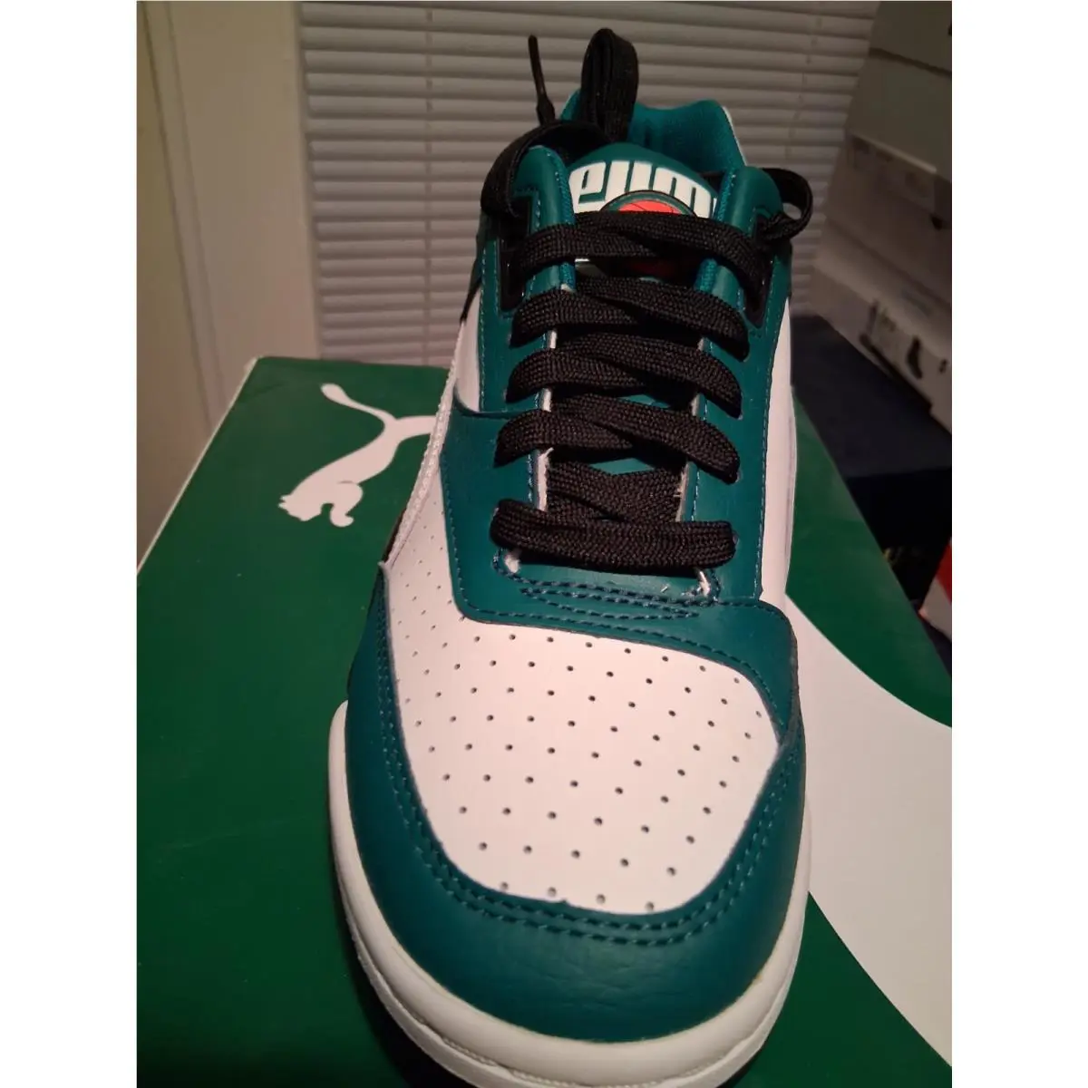 Puma shoes - Green and White 6