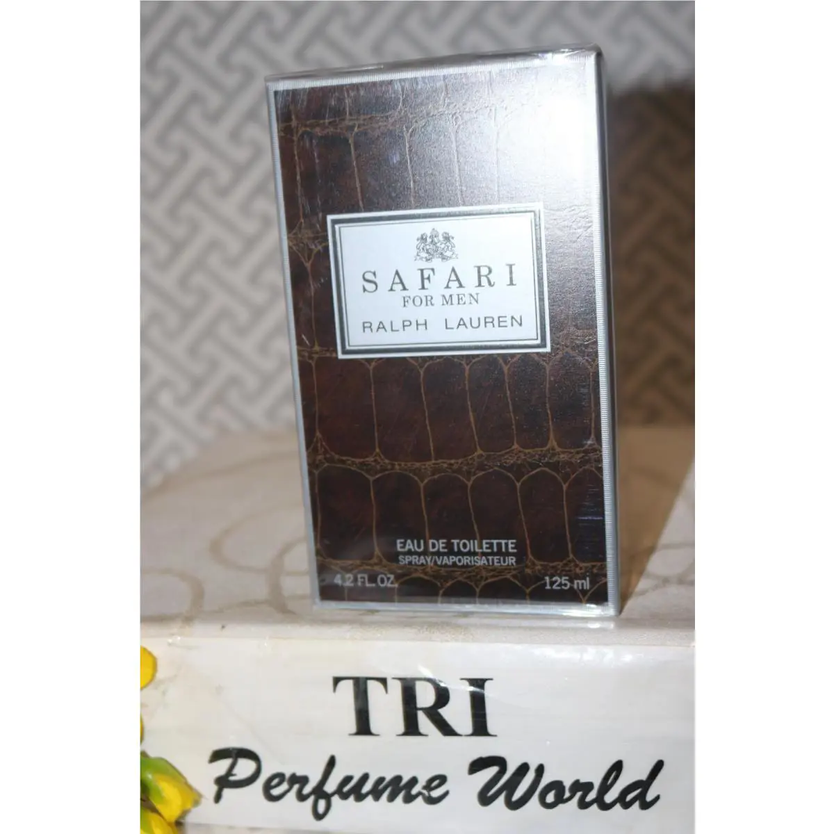 Safari Ralph Lauren Eau de Toilette For Men Spray 4.2 Fl. oz
