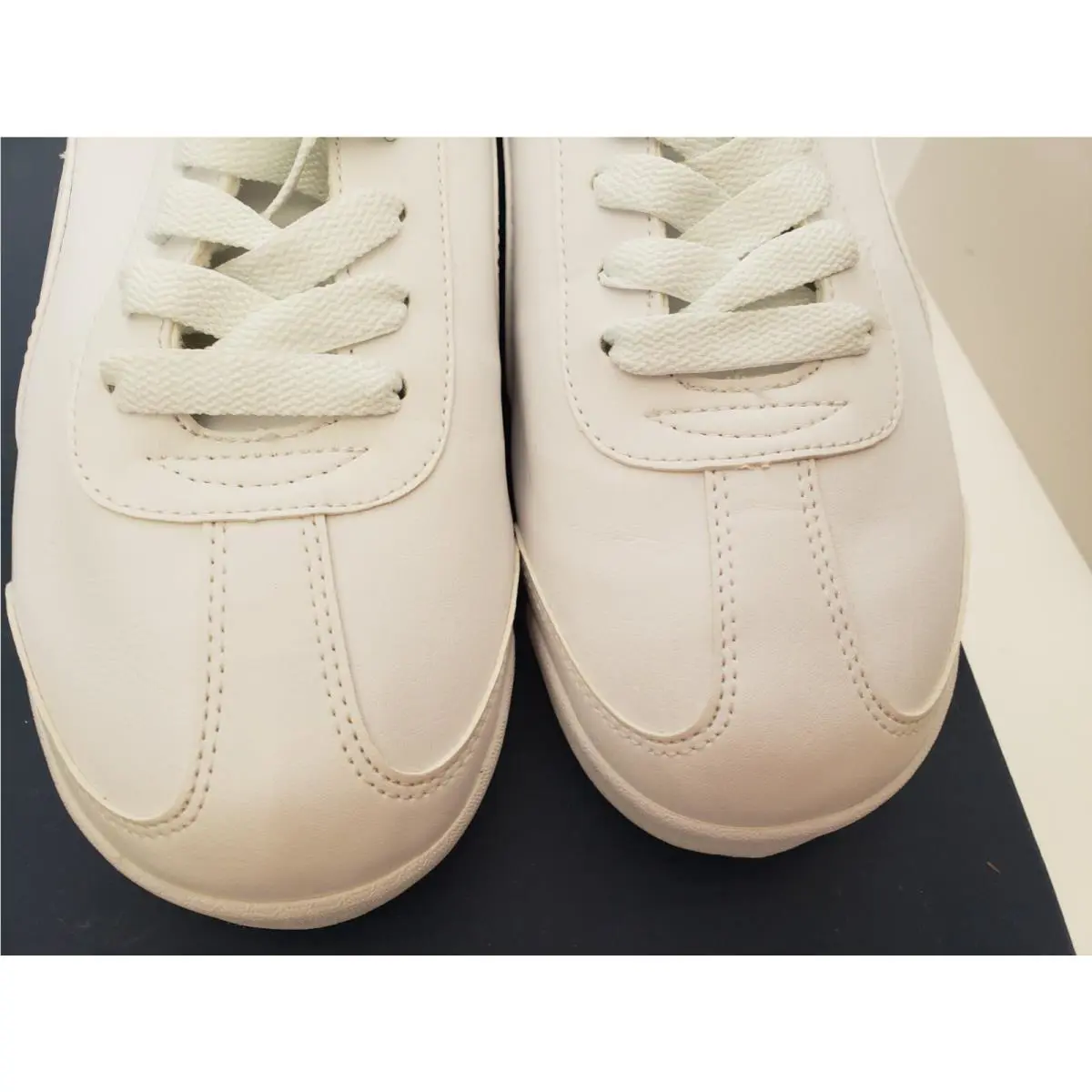 Puma shoes - PUMA Roma - Roma - ORD0093148858 - all white 1