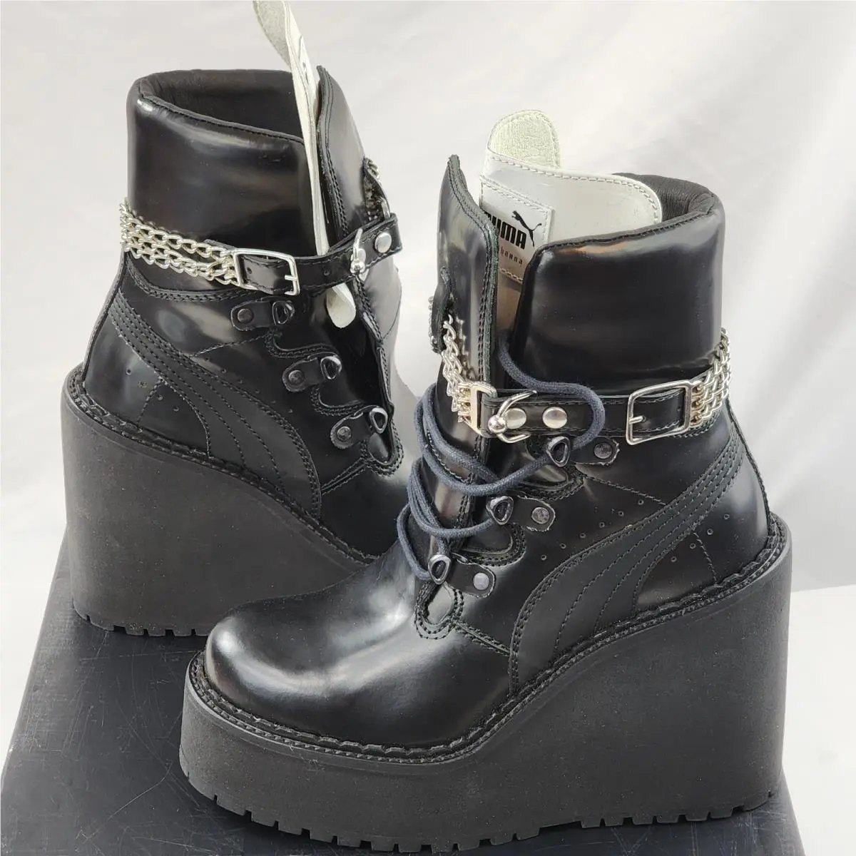 Puma shoes - puma x fenty - fenty - Black (UPC: 889183632013) 1