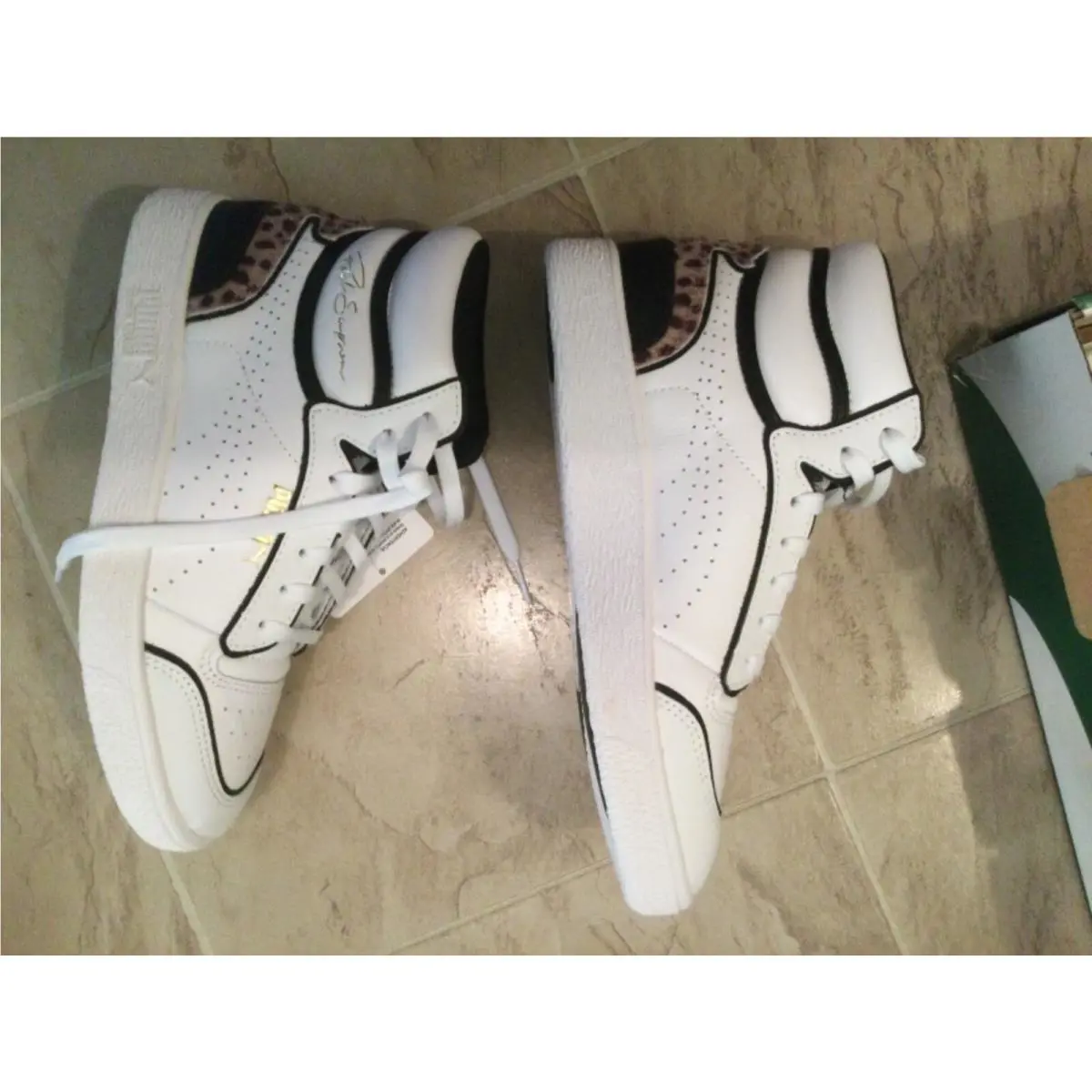 Puma shoes - White 3