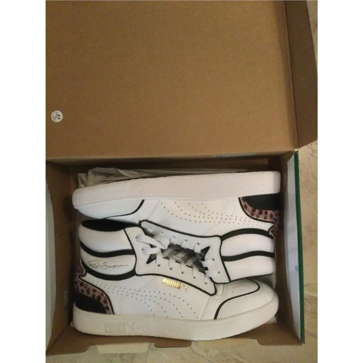 Puma shoes - White 4
