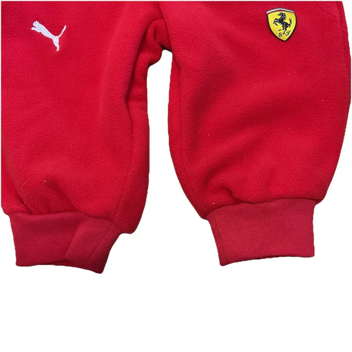 Puma clothing - Red (UPC: 4050796896369) 1