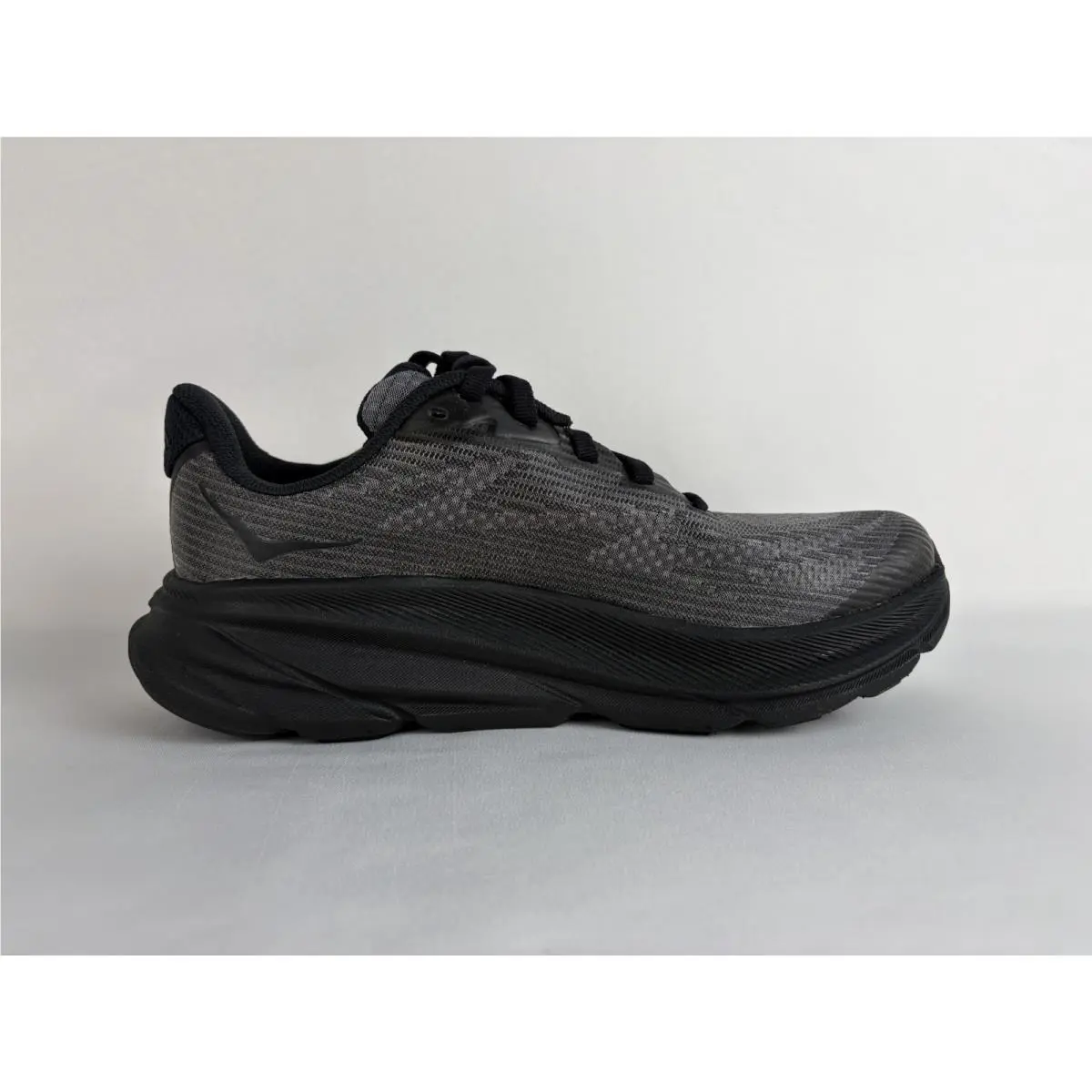 Hoka shoes - Clifton 9 - Clifton - Black 1