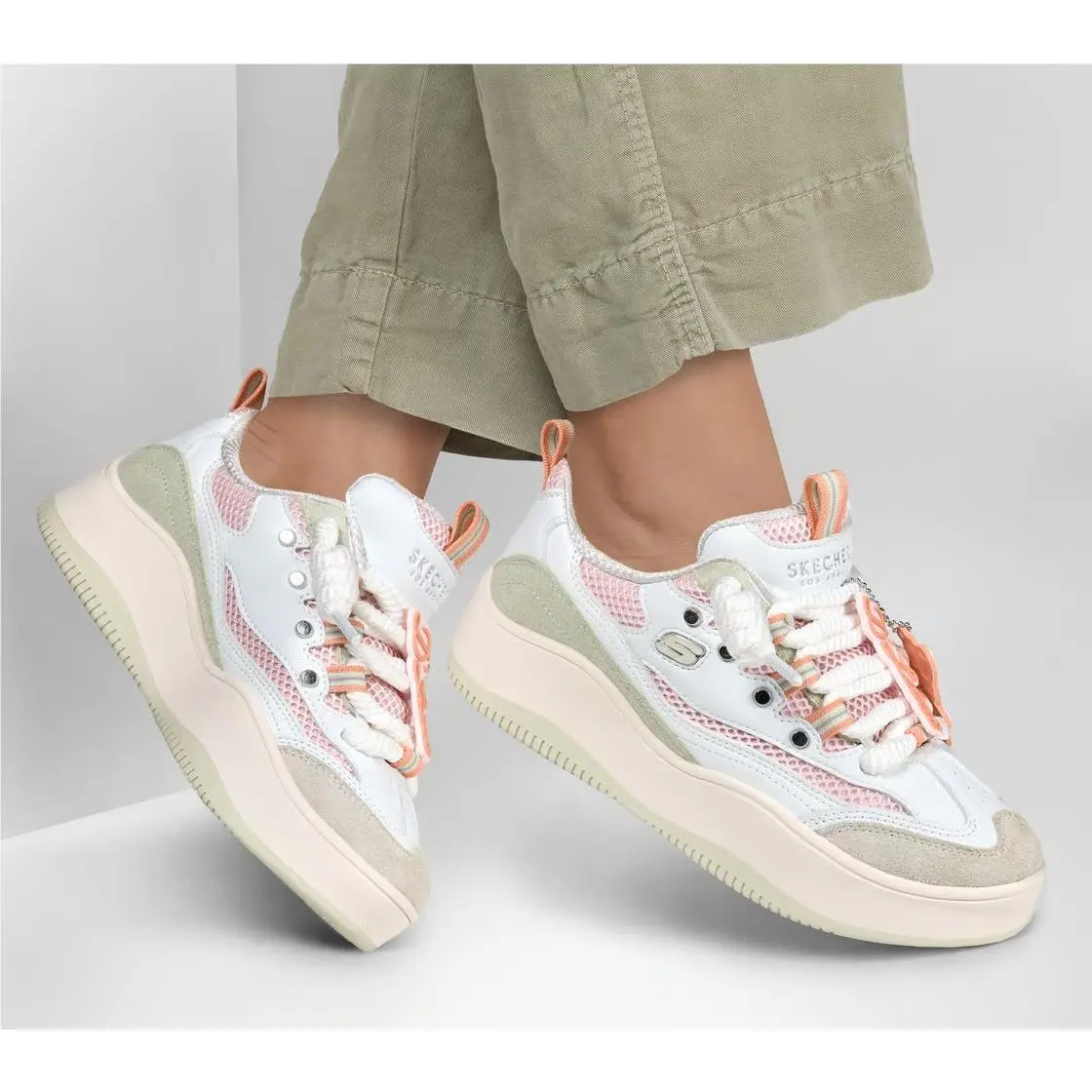 Women`s  D`lites-wave Crest Sneaker Shoe 185320 White/pink by Skechers