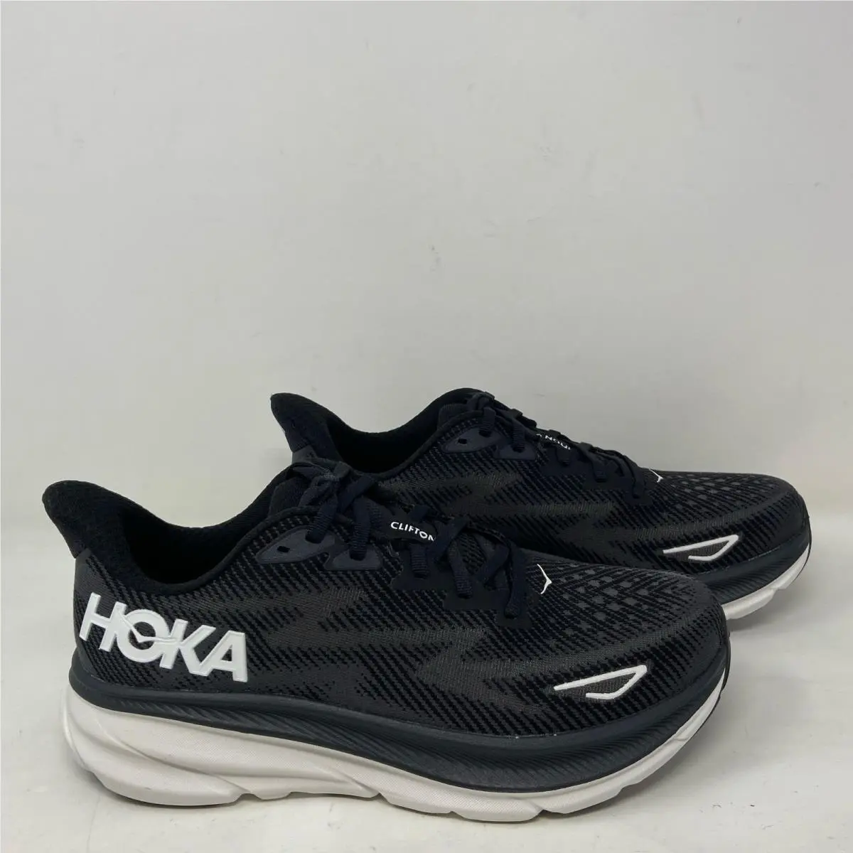 Hoka Clifton 9 Black/white Womens 9.5B Running Shoes 1127896