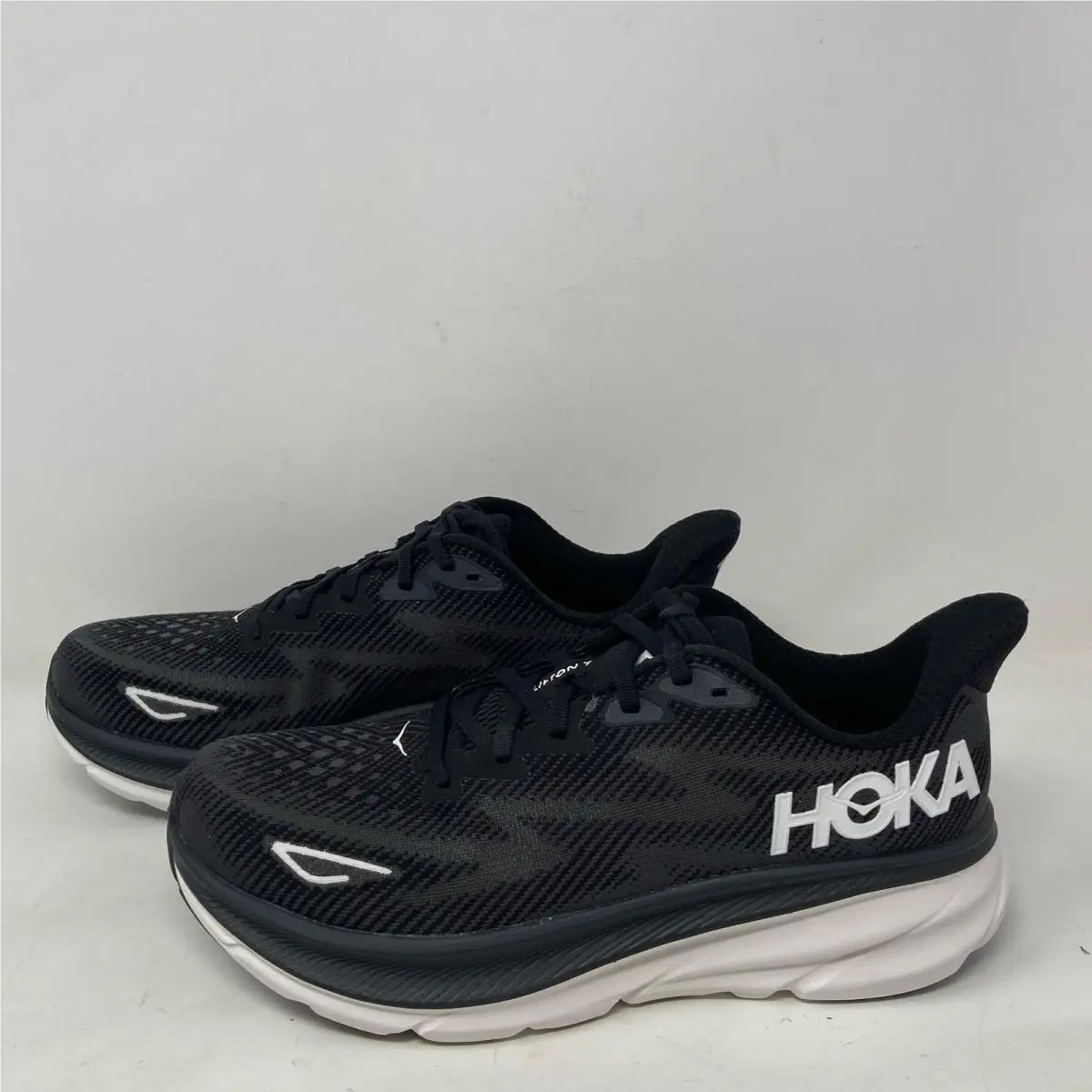 Hoka shoes - Hoka One One Clifton 9 - 1127896 - Black 1