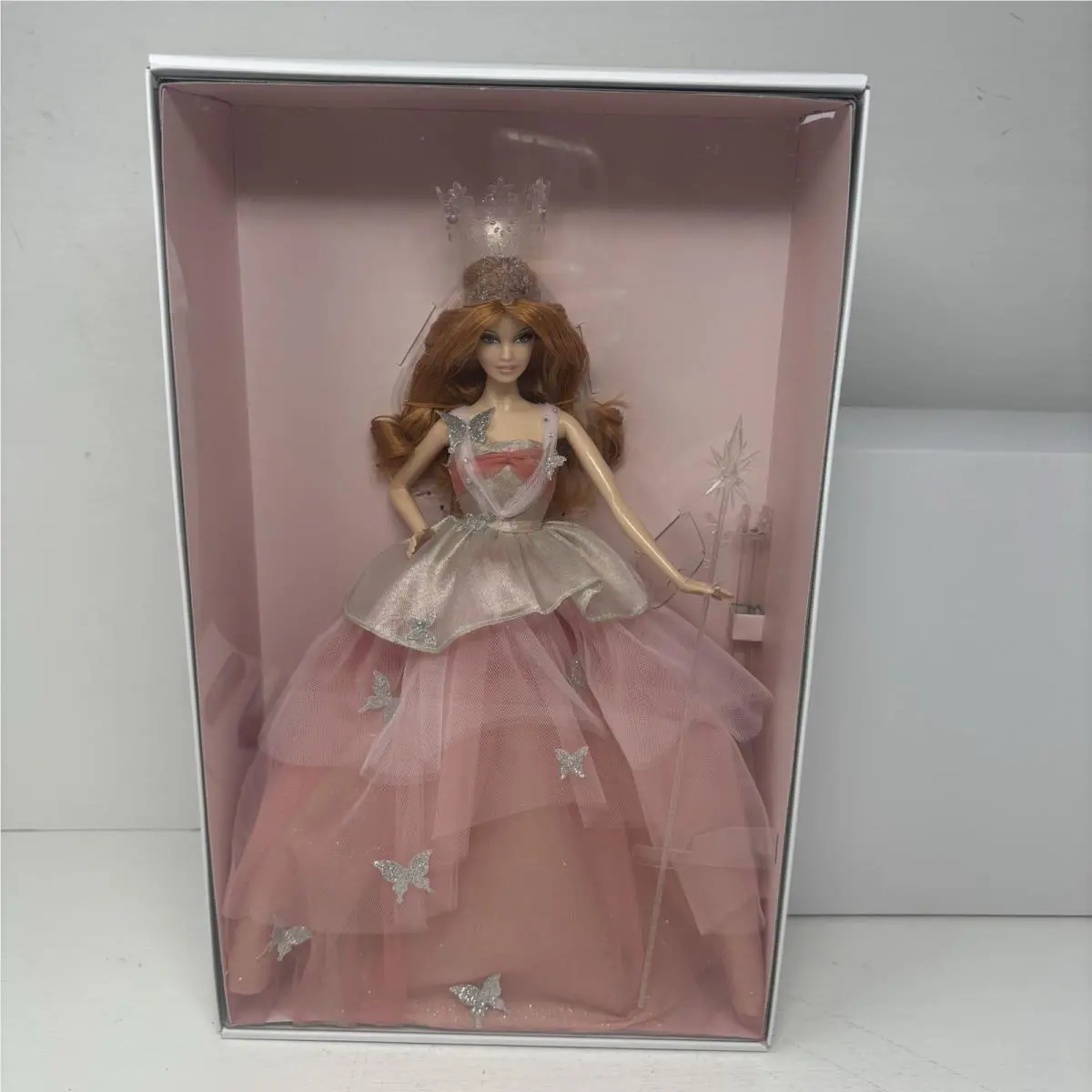 Nrfb Barbie Wizard of Oz The Good Witch Glinda Gold Label Collection Glamour