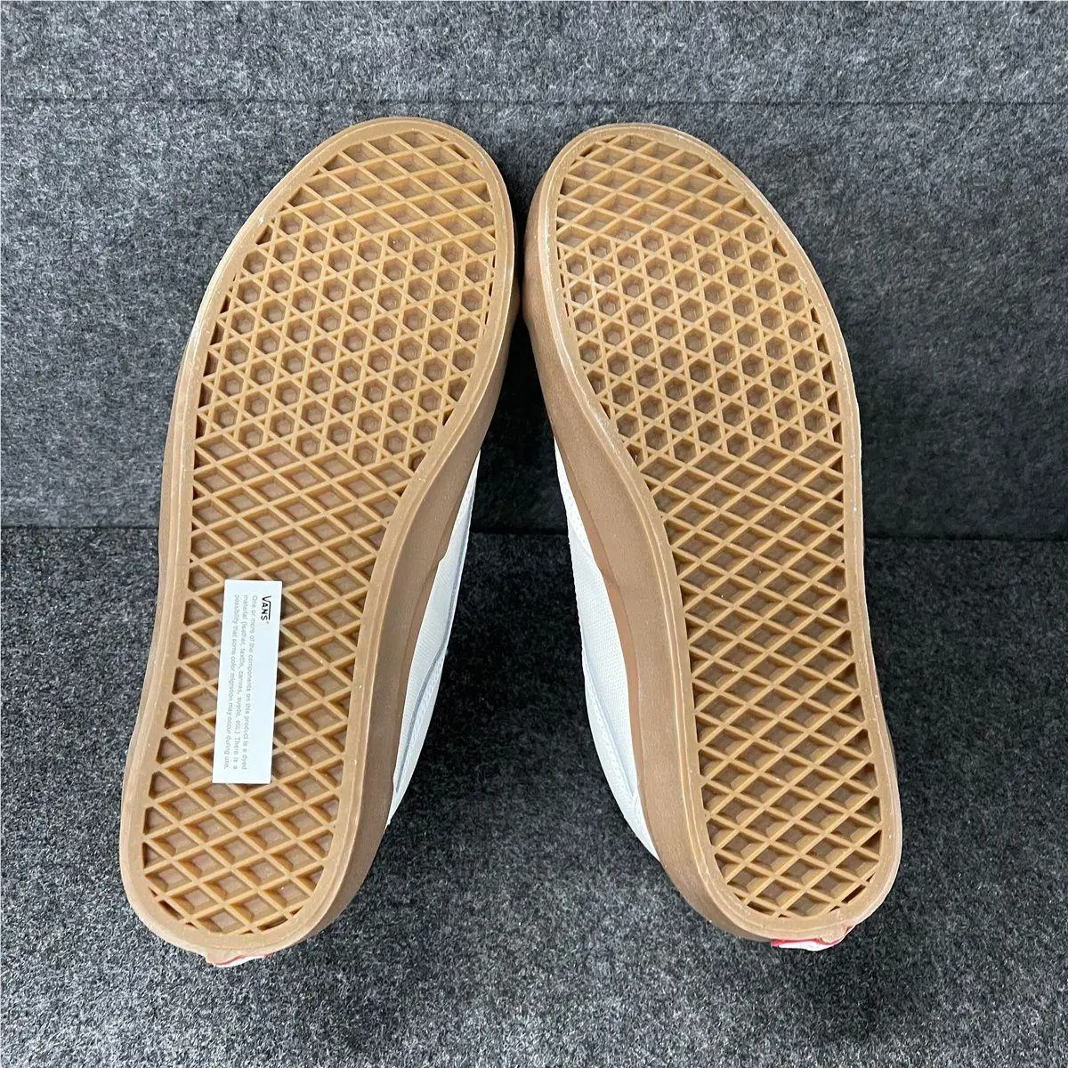 Vans shoes - vs-179140 - vs-179140 - White (UPC: 197804533312) 0