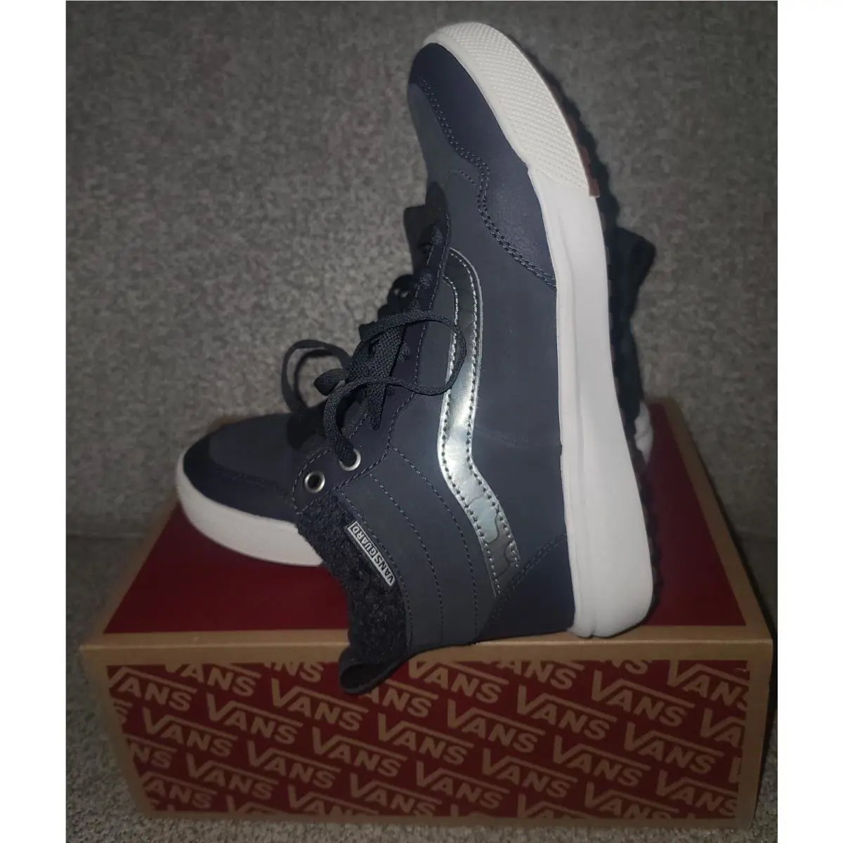 Vans shoes - Vans Range Exp Hi V - black and gray 1