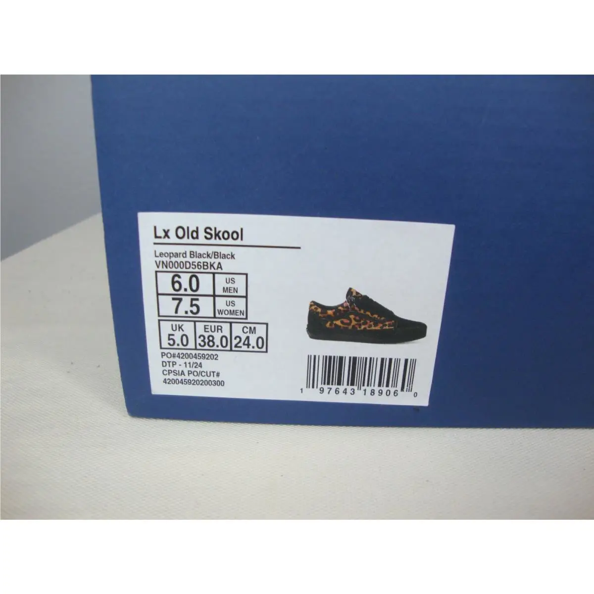 Vans shoes - VANS Old Skool LX - Old Skool - VN000D56BKA - Black (UPC: 197643189060) 8