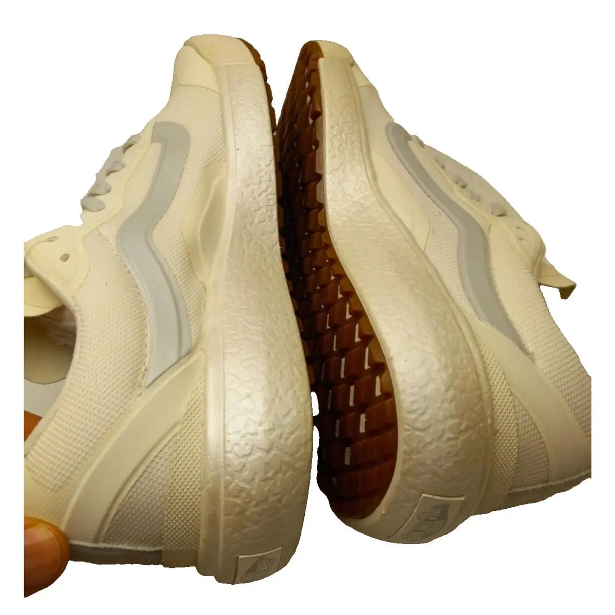 Vans shoes - Vans Ultrarange EXO - Ultrarange EXO - White 1