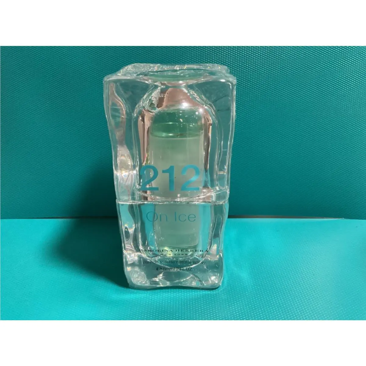 212 ON Ice BY Carolina Herrera Eau DE Toilette Spray 2 FL OZ/60 ML Nib/sealed