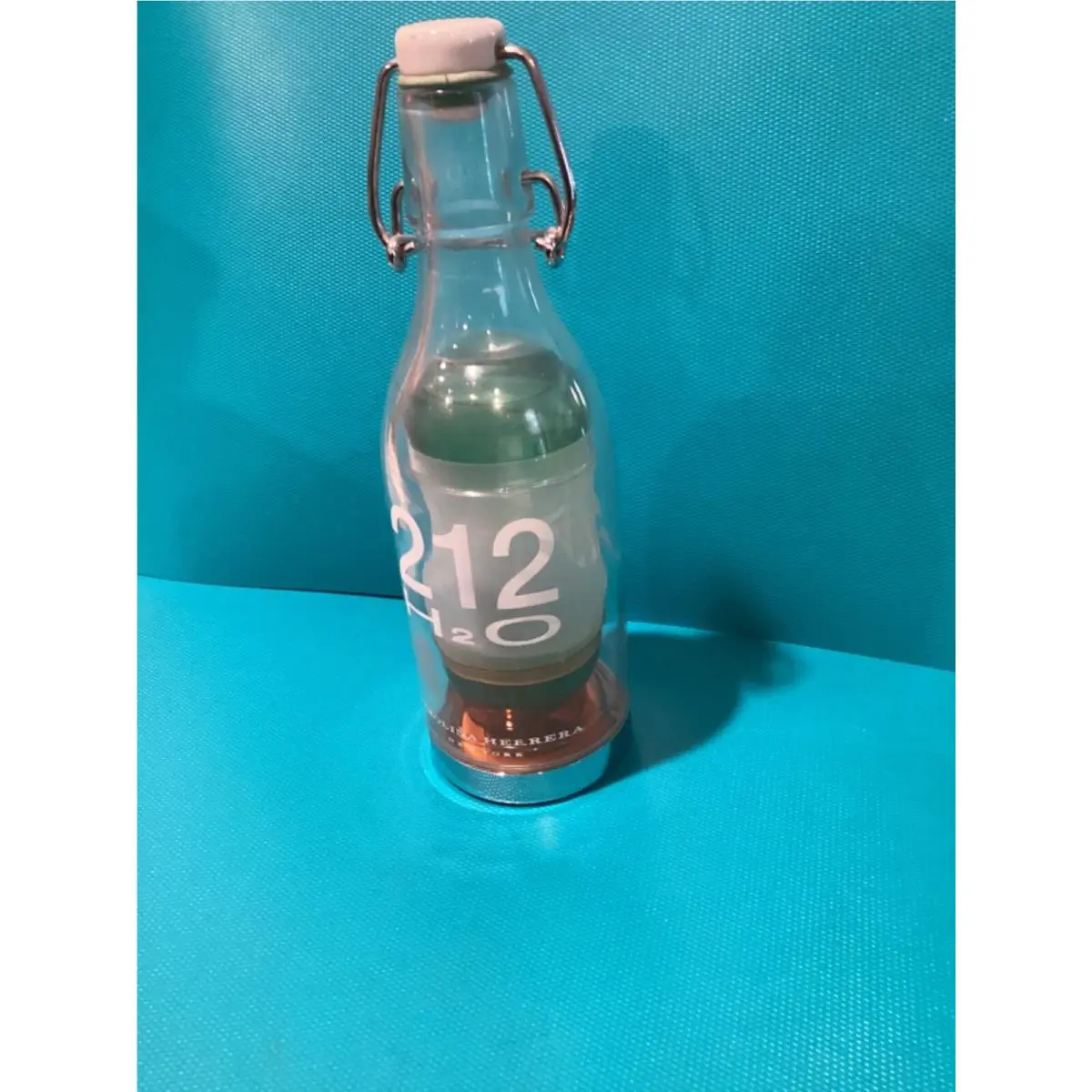 212 H2O by Carolina Herrera For Woman 2.0 oz / 60 ml Edt Spray