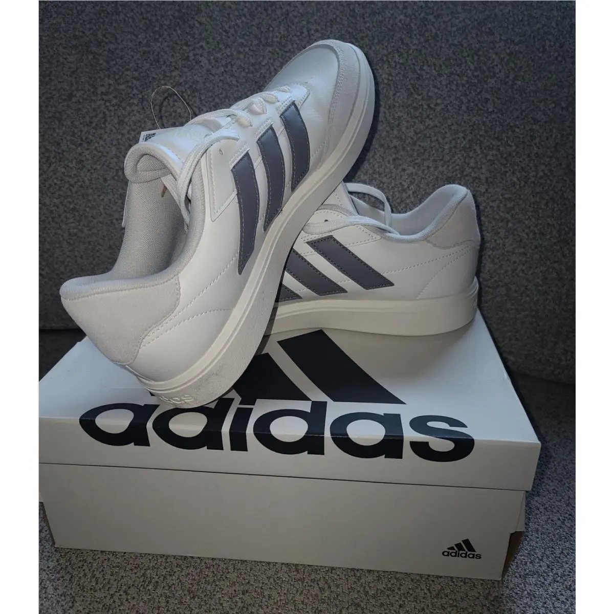 Adidas Men`s Size 11 Courtblock Athletic Low Top Shoes Core White IF6506