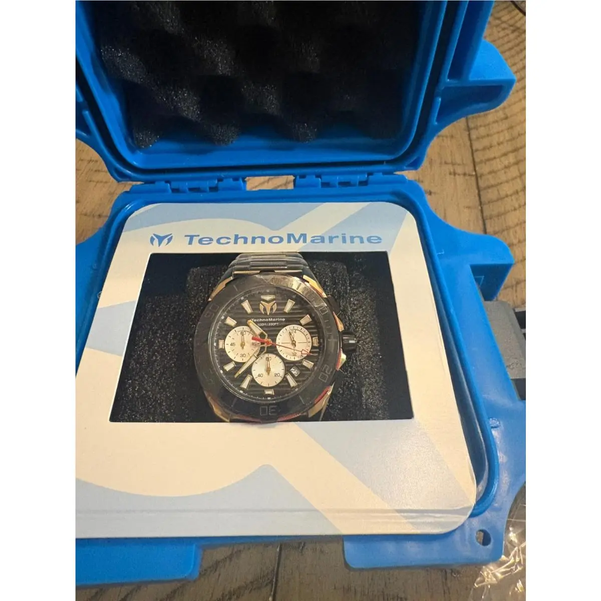 Technomarine Seven Seas Chronograph Gmt Black Dial Men`s Watch TM-725033 w/ Case by TechnoMarine