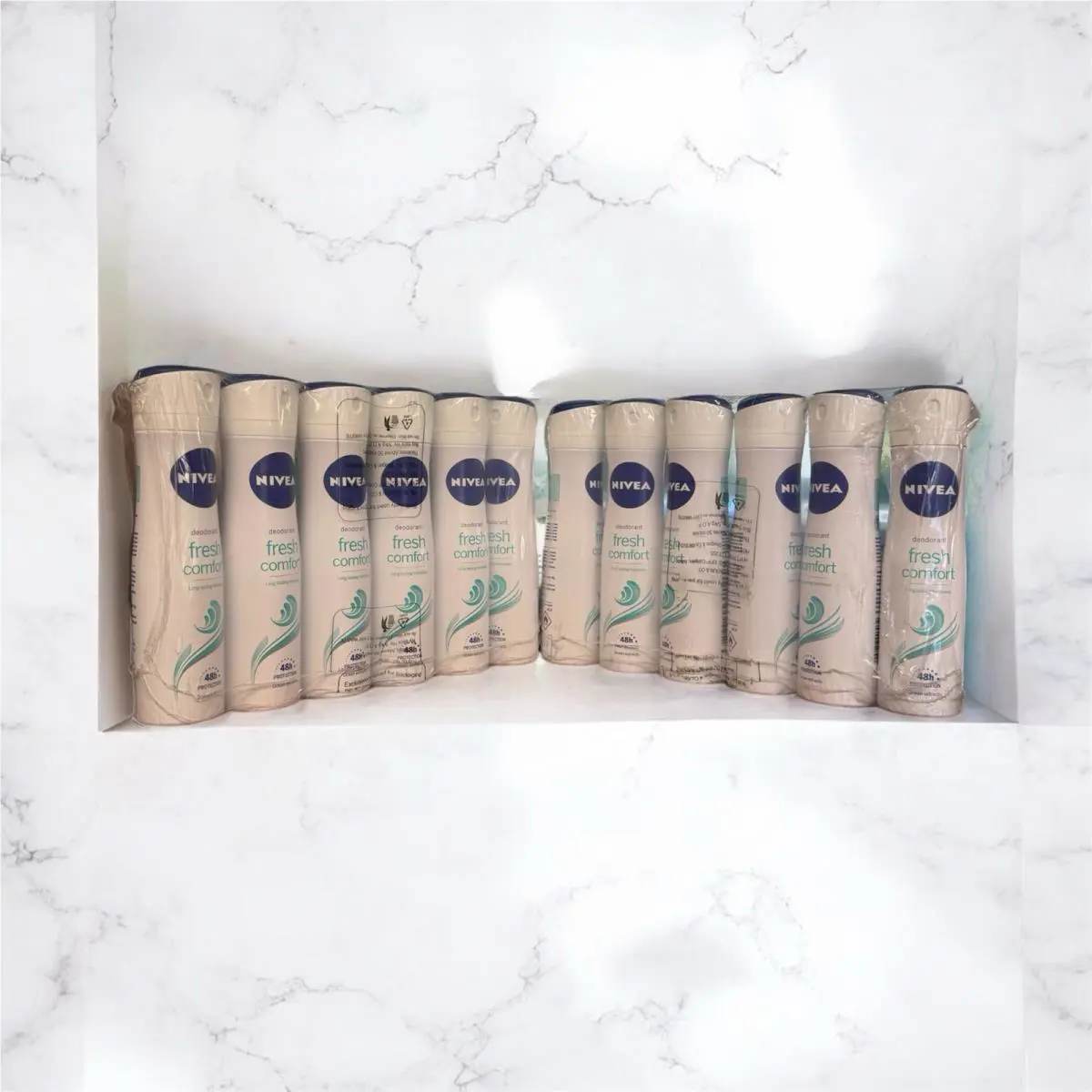 Nivea Fresh Comfort Long Lasting Freshness 48h Protection 12 Cans 150ml