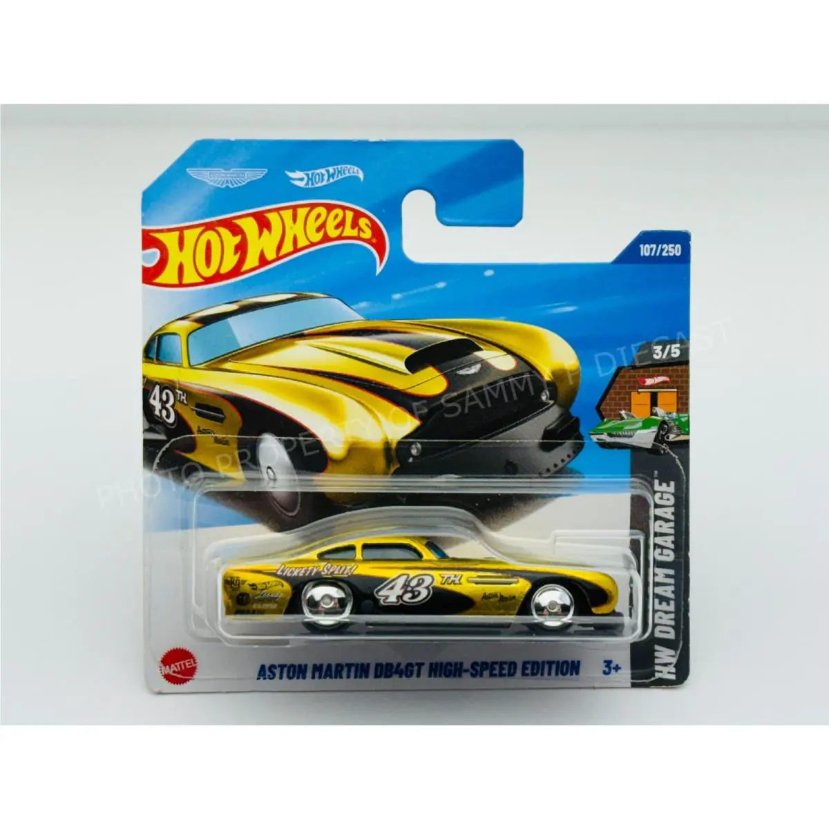 Hot Wheels 2025 Super Treasure Hunt Aston Martin DB4GT Rare Short Card